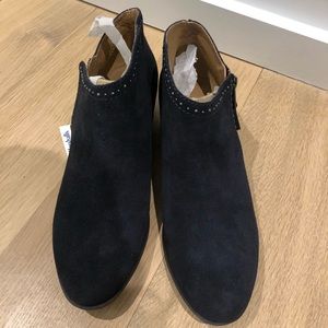 Lucky Brand LP-Benna Navy Booties Size 7 NWT